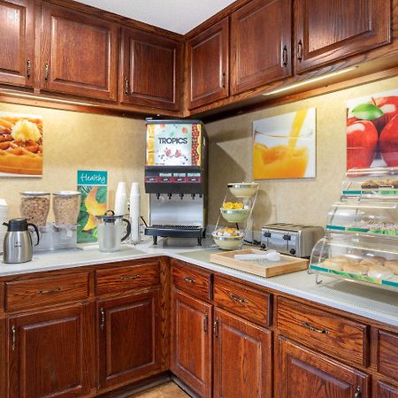Quality Inn Cheraw Buitenkant foto